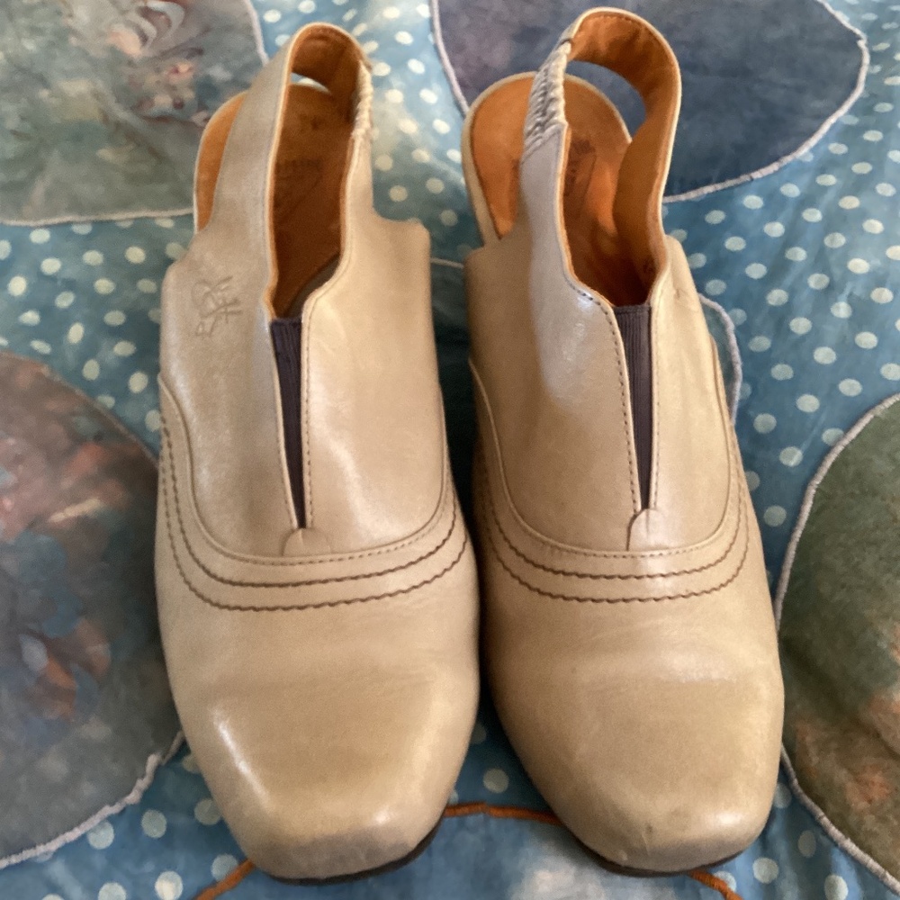 John Fluevog mule slingback wedge size 7